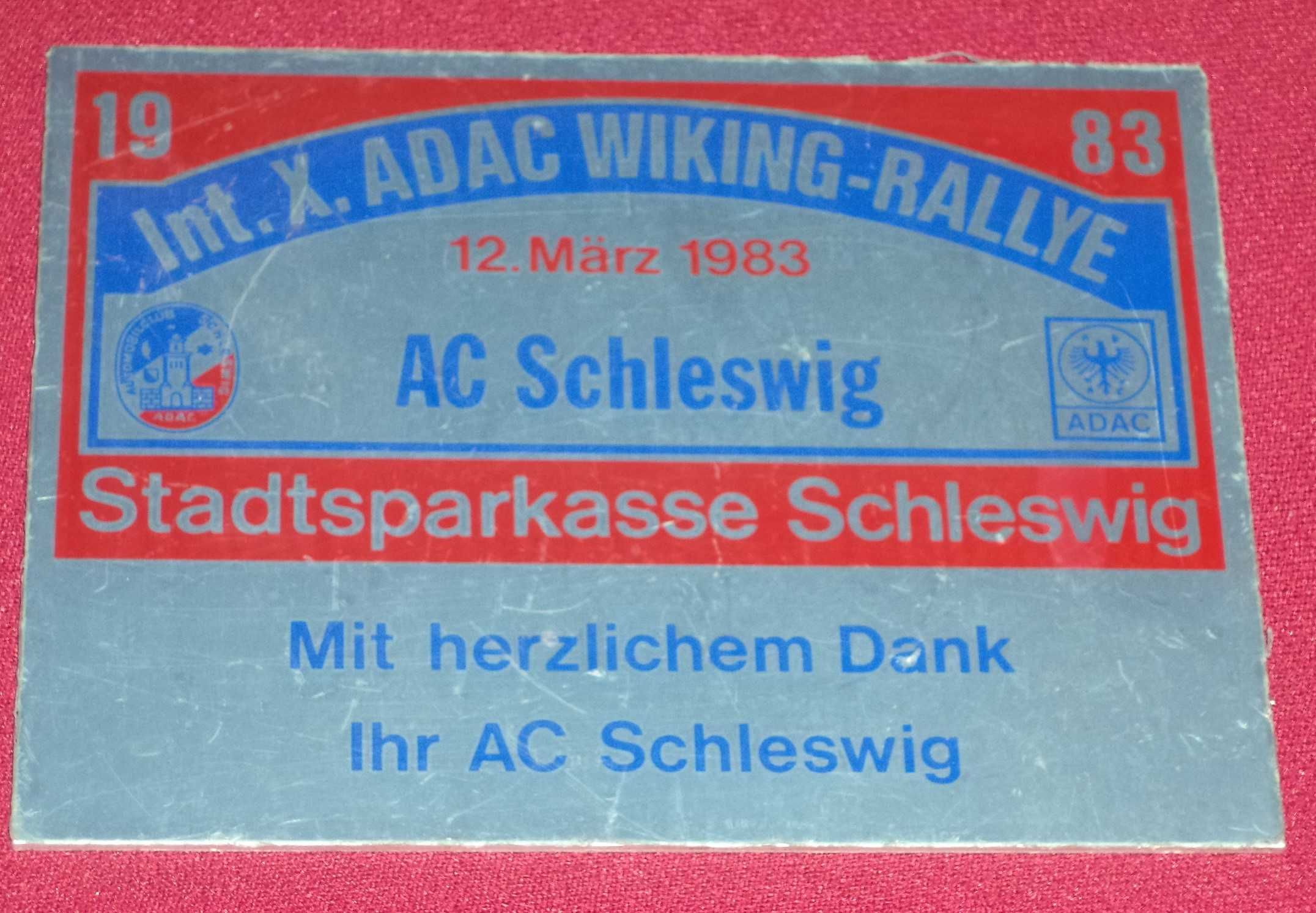 ADAC , NAVC - odznaka motoryzacyjna  automobilklub