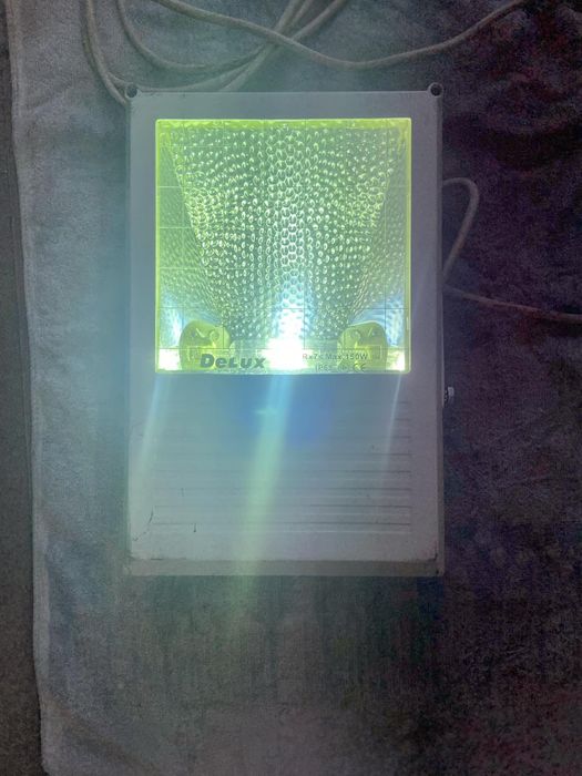 Прожектор DELUX MHF-150