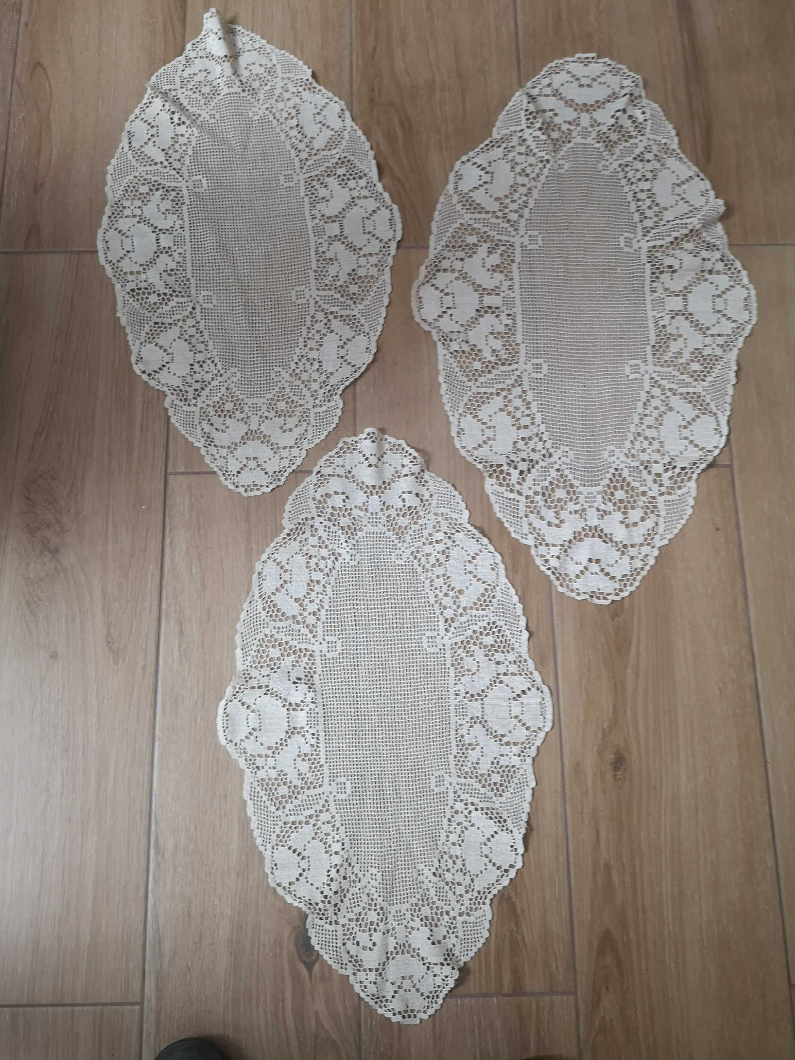 3 conjuntos de naperons de quarto