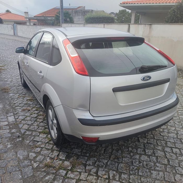 Ford focus.. poucos km
