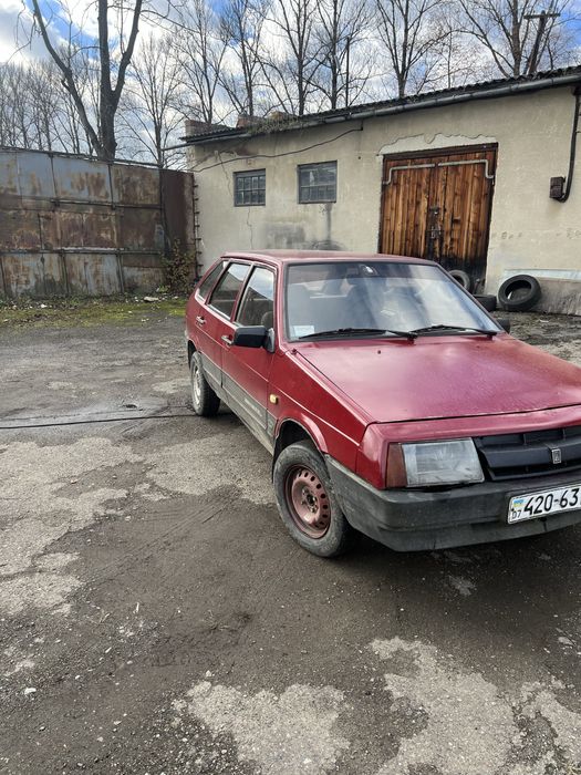 Ваз 2109.           .