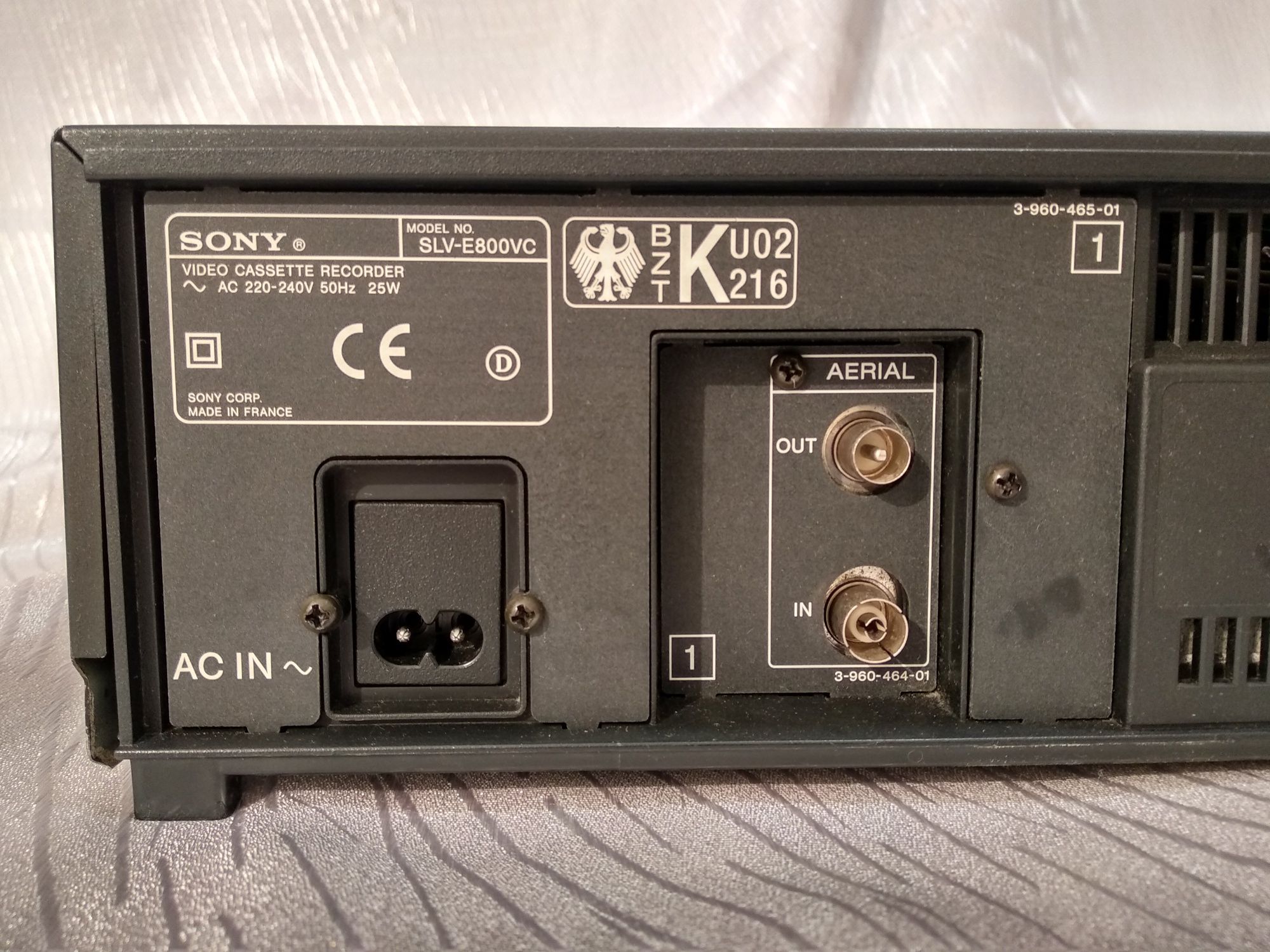 Відеомагнітофон Sony SLV-E800