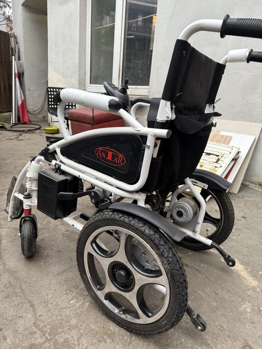 Wozek elektryczny antar
