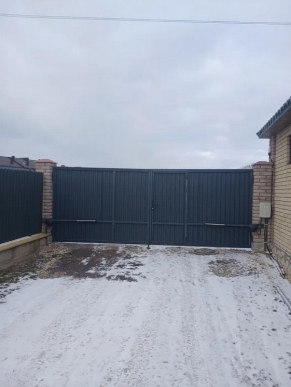 Продаж котеджу 185 кв.м, ділянка 2 сотих, Байківці