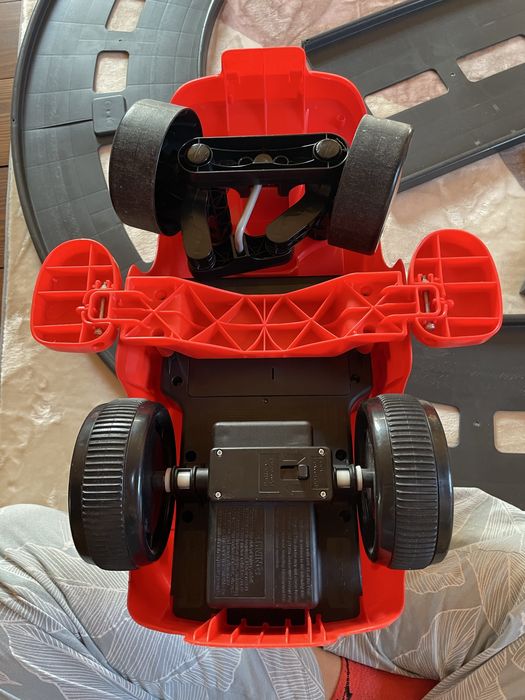 Zygzak McQueen jeździk-pchacz + tor