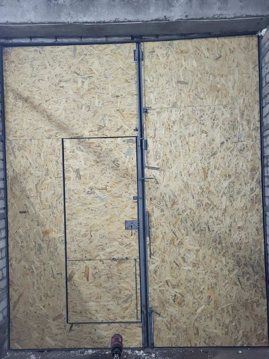 Здам гаражний бокс 50 м.квадратних