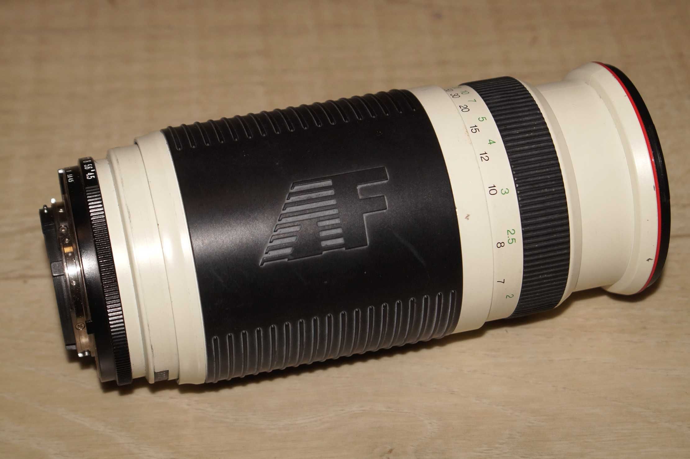 Cosina AF 100-400mm f/4.5-6.7 для Nikon