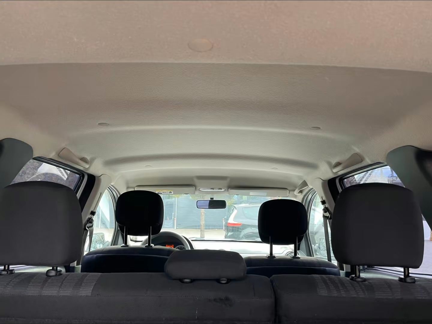 Dacia DUSTER 2012 рік газ бензин