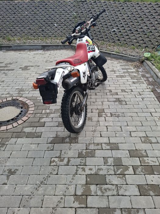 Sprzedam honde xlr 125