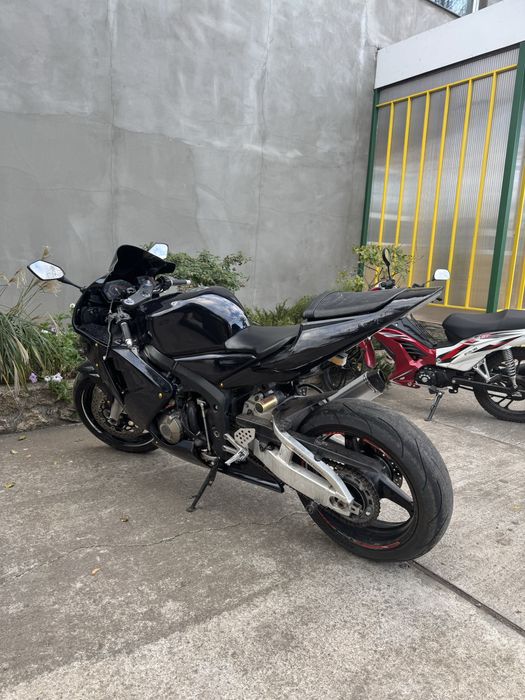 Терміново Honda cbr 600 rr