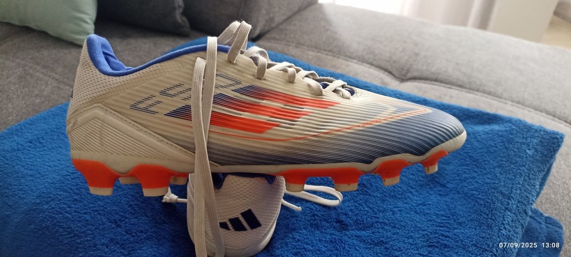 Chuteiras ou Botas de Futebol Adidas F50 43.5