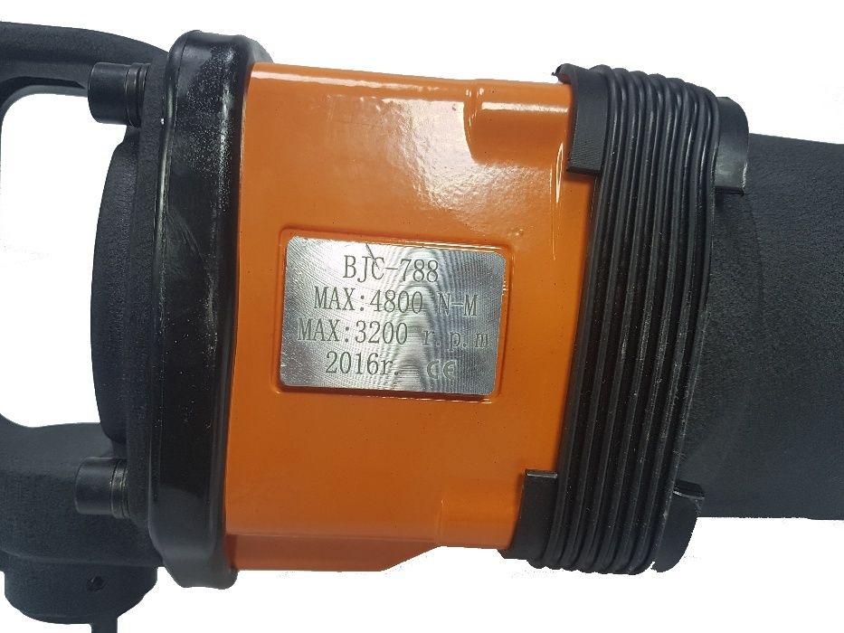 Klucz pneumatyczny udarowy BJC 788 1" 4800Nm + Nasadki F-VAT