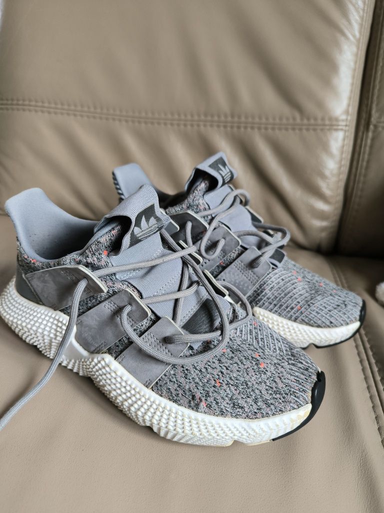 Buty Adidas prophere używane