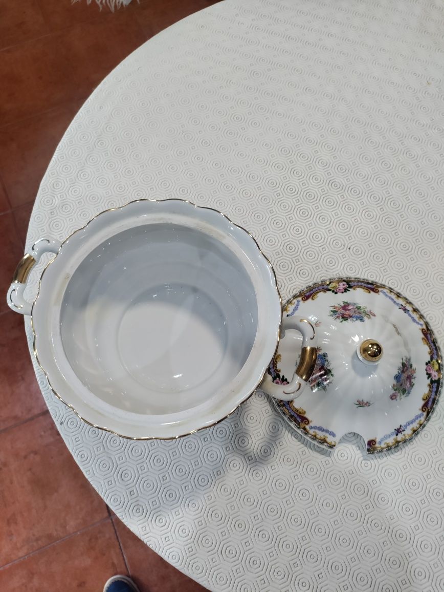 Terrina para a sopa em loiça em limoges