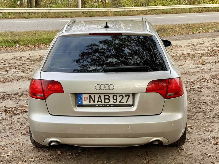 В продажі Audi a4b7 2007 рік випуску