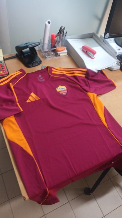 Camisola da AS Roma 2025/26