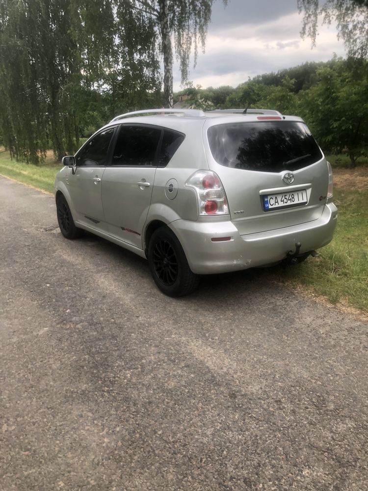 Toyota corolla verso 2.0 d4d 2005