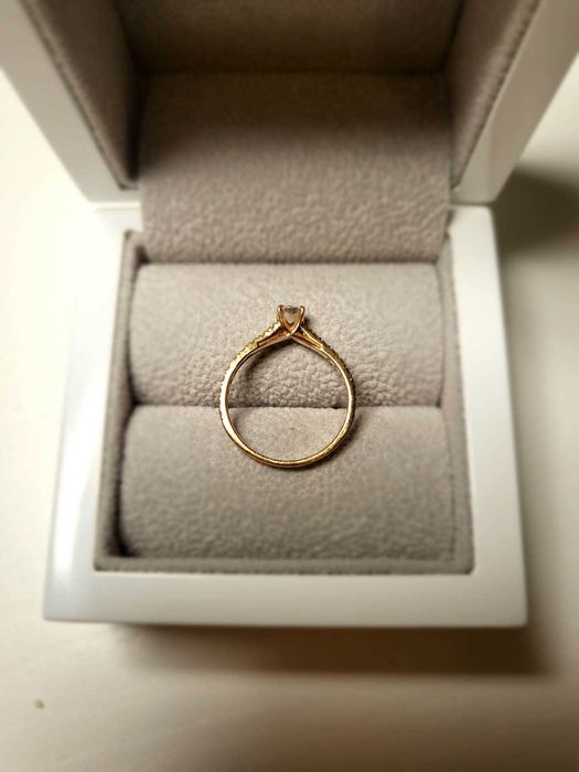 Pierścionek zaręczynowy Savicki - Share Your Love z certyfikatem