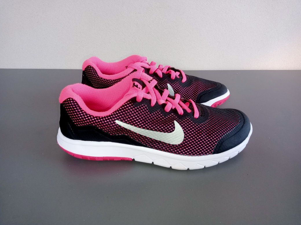 Nike Flex Experince RN 4 nr 36.5--23.5 cm