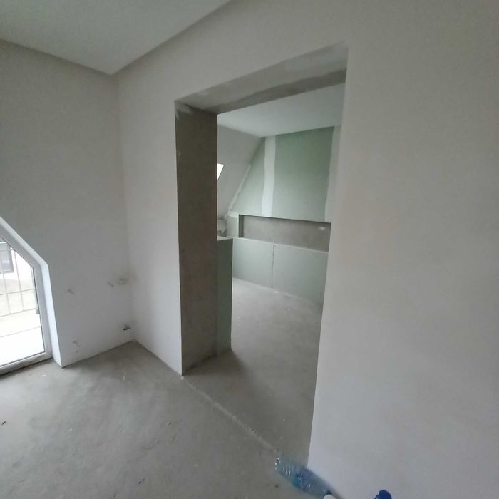 Продаж 1/2 будинку (дуплекс ) 365м2 м.Чернівці Канівська-О.Кошового