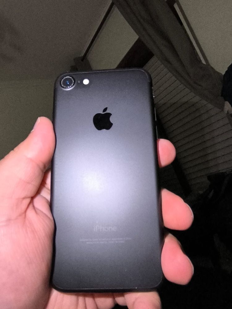IPhone 7 bateria vicida