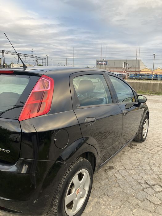 Fiat Punto 1.4 77 koni