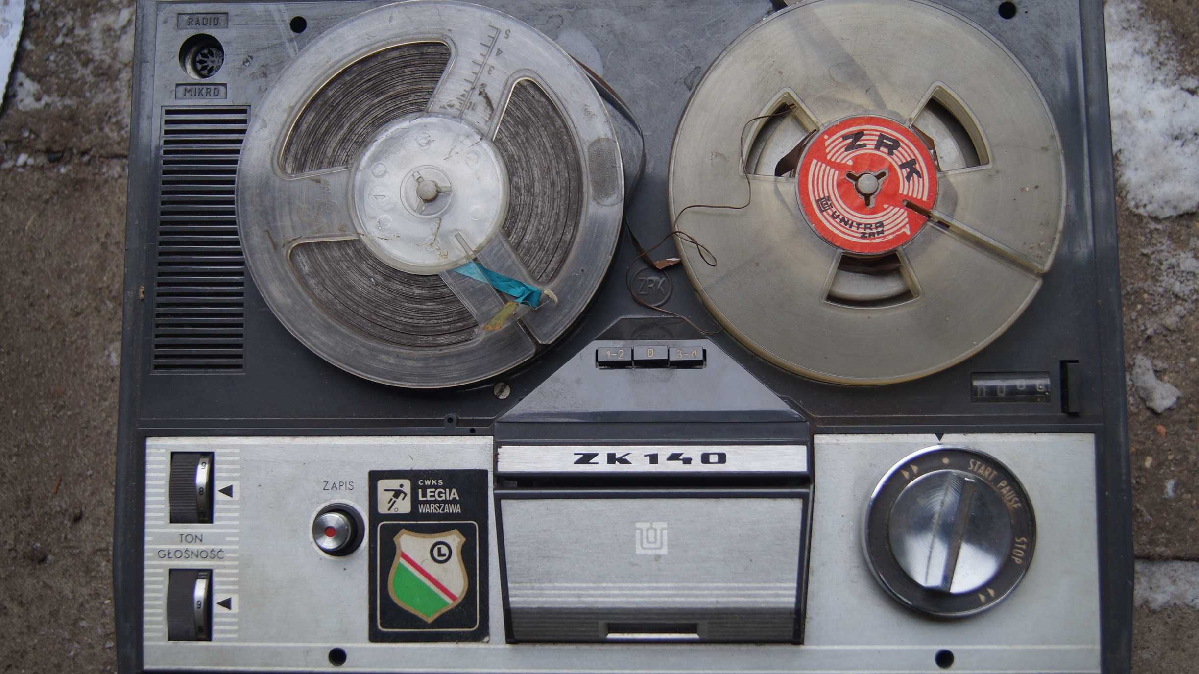 Zabytkowy magnetofon Unitra ZK 140 szpulowy PRL vintage sprawny