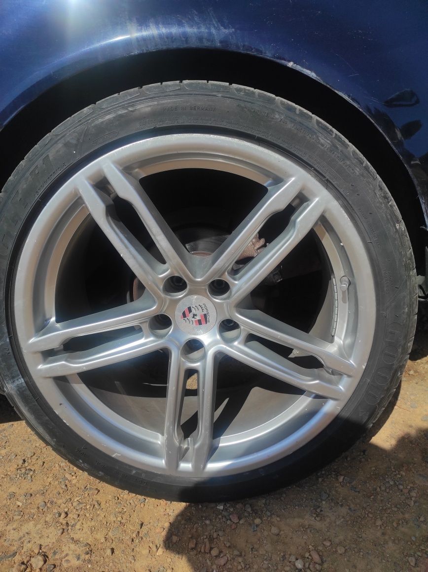 Audi A6 2.5 TDI Automático