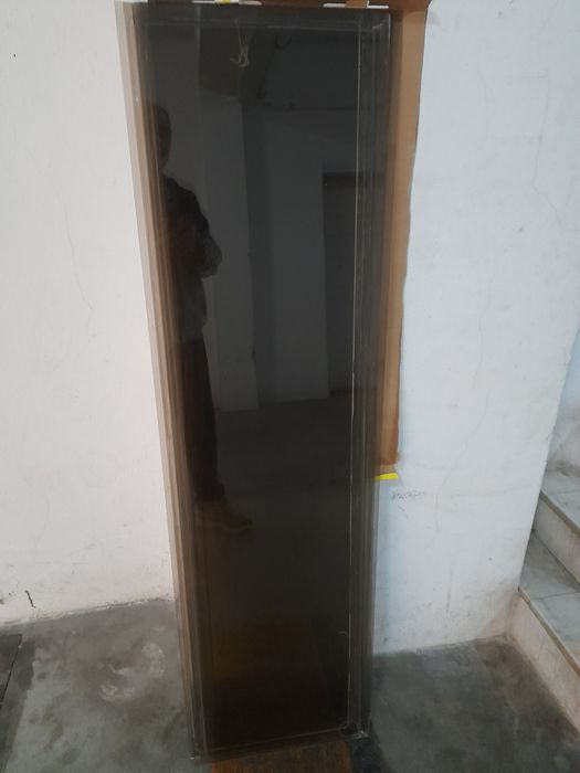 Vendo janelas alumínio bronze c vidros fumados cremes