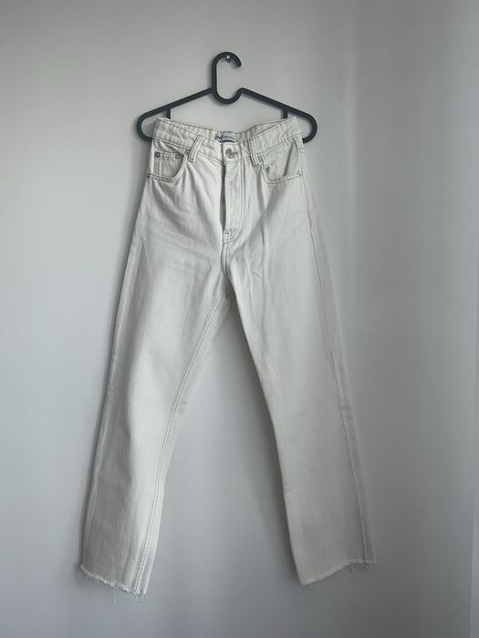Світлі (молочні) джинси zara eur34/mex24