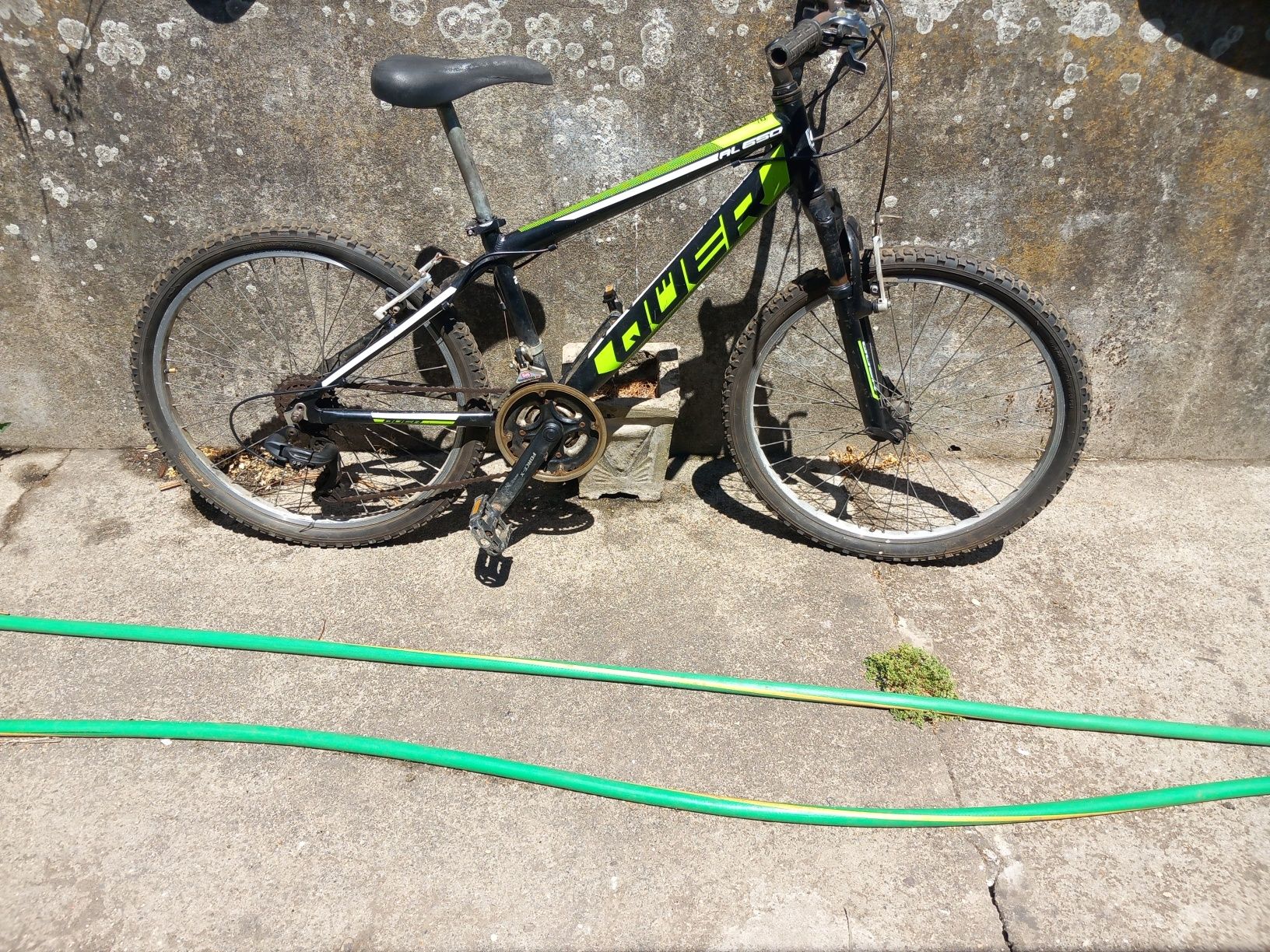 Bicicleta roda 24.