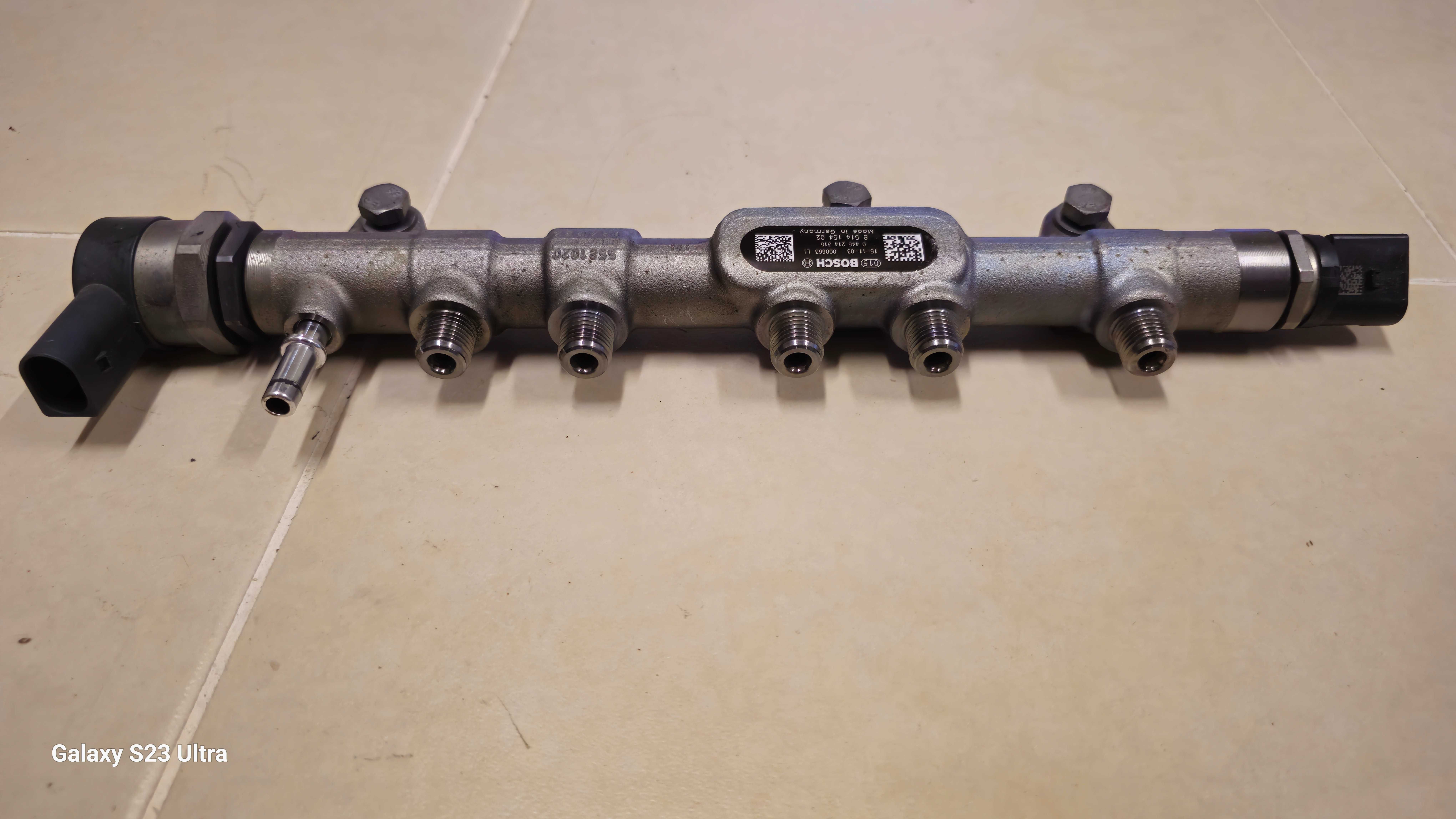 Regua de injeçao Original Bosch Bmw e Mini semi nova