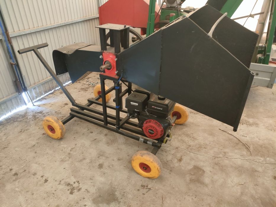 Rębak walcowy R50 spalinowy 13Km