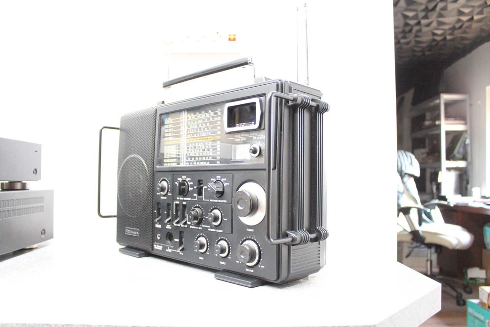 Radio globalne PAN Crusader X 82F1 12-Band Japan Wielozakresowe