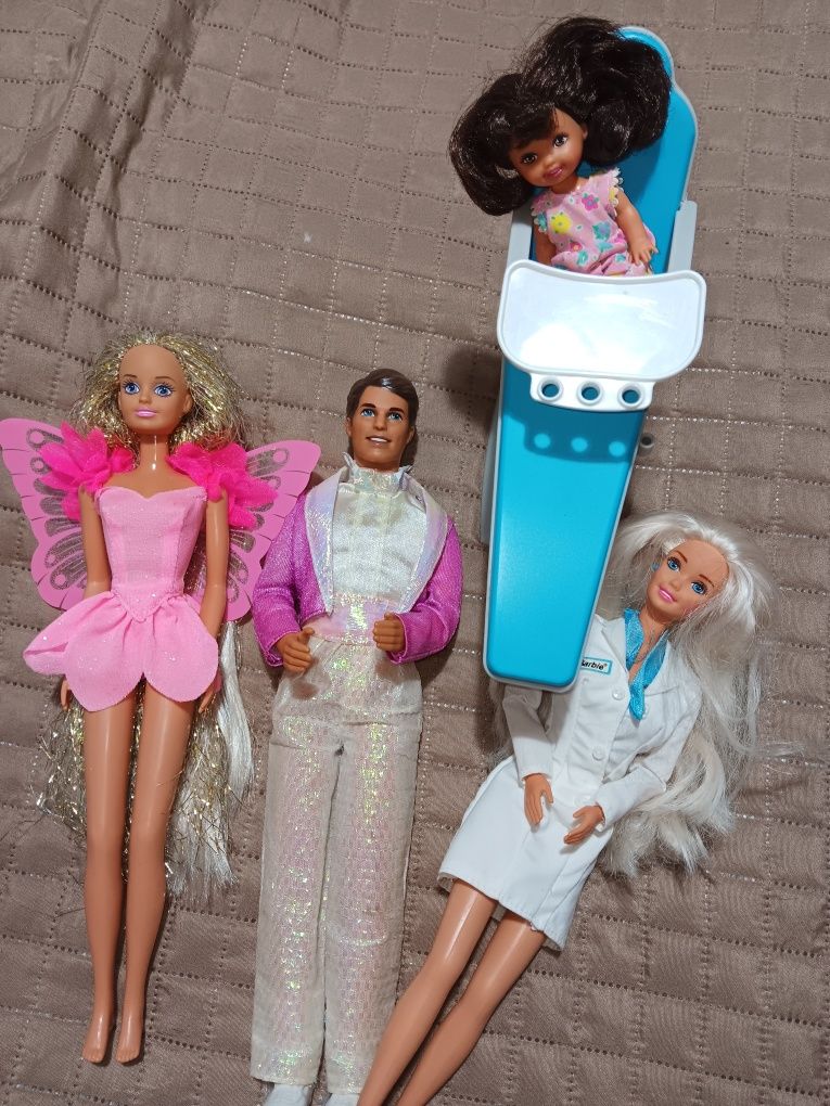 Barbies diversas