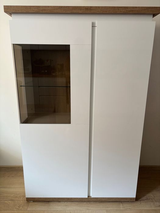 Sprzedam Białą komodę