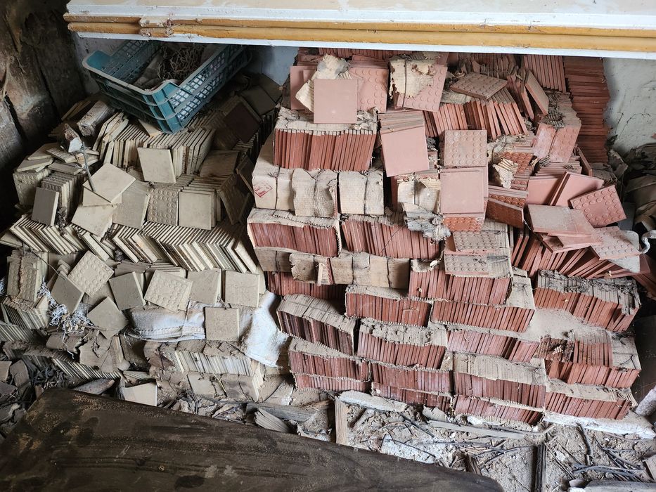Płytki ceramiczne PRL