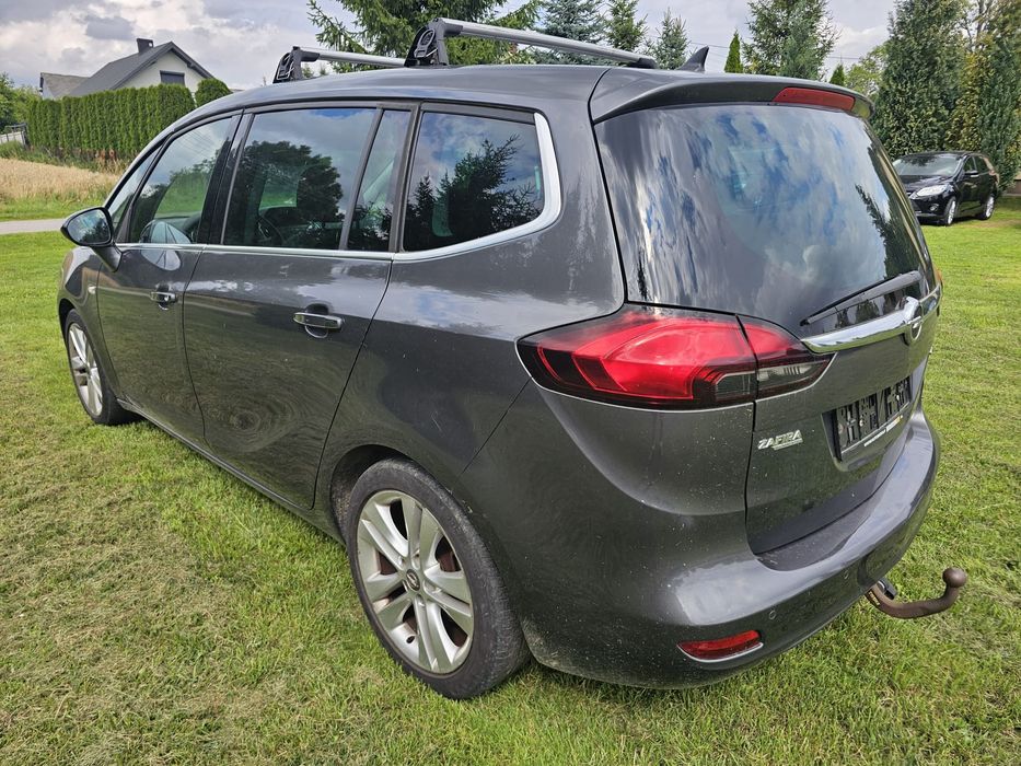 Lampa prawa lewa Opel Zafira C 1.4T na czesci