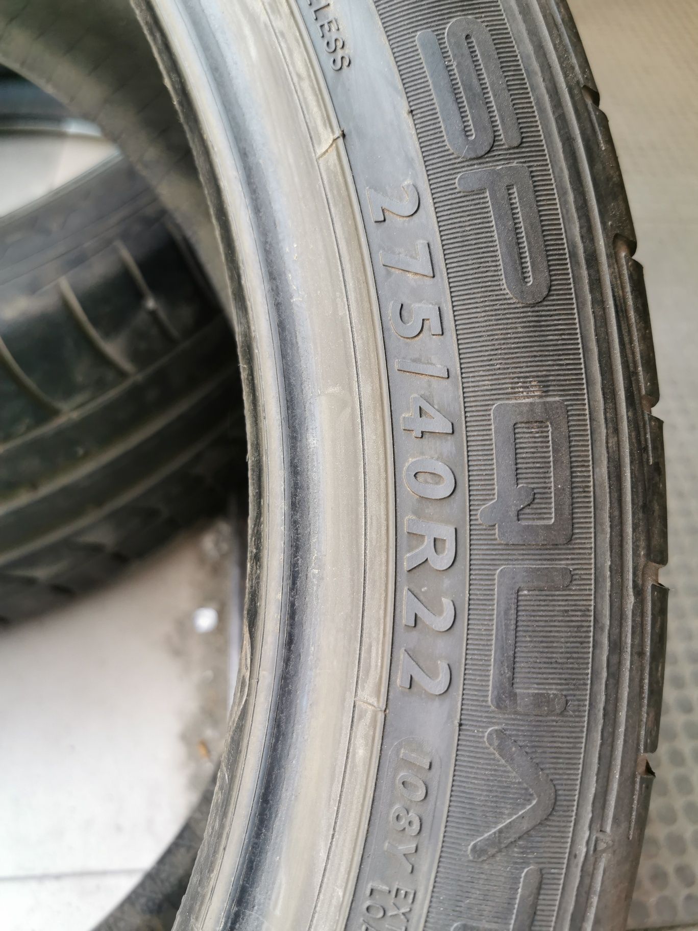 Летняя резина 275/40 R22 Dunlop