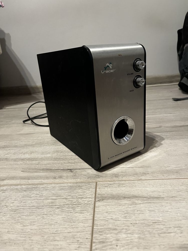 Subwoofer tracer
