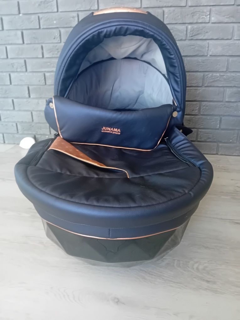 Wózek Junama Diamond Exlusive Prams