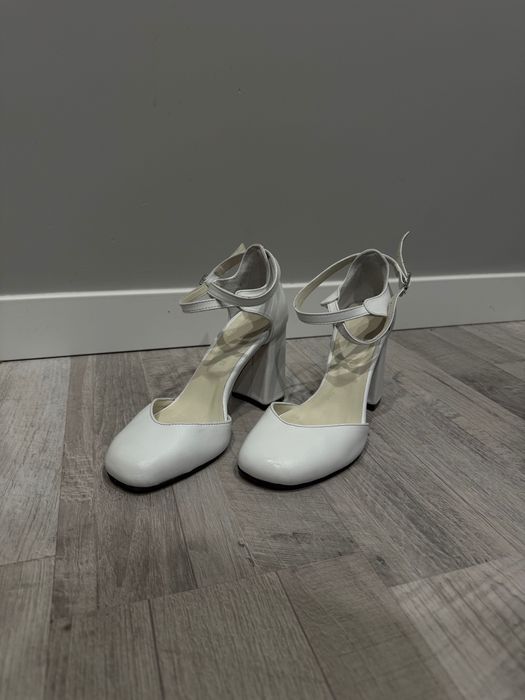 Жіночі туфлі з натуральної шкіри, 37 розмір