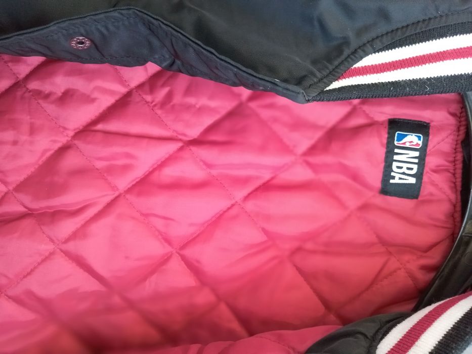 CHICAGO BULLS куртка вітровка  12р.