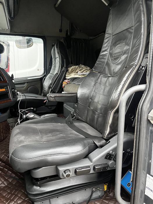 Volvo fh13 480 2010 mega