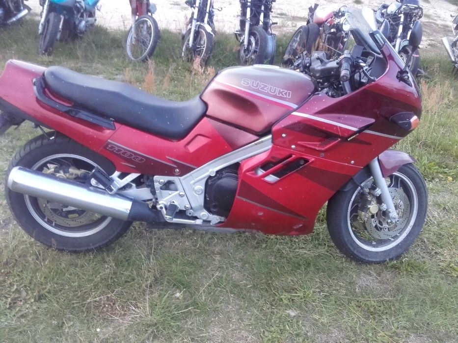 Suzuki gsx1100f gsxf 1100 gsxf silnik lagi bak moduł felga części