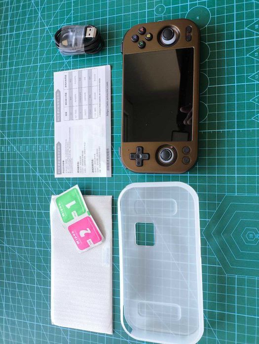 ANBERNIC RG 477M (Bronze 12G 256G)