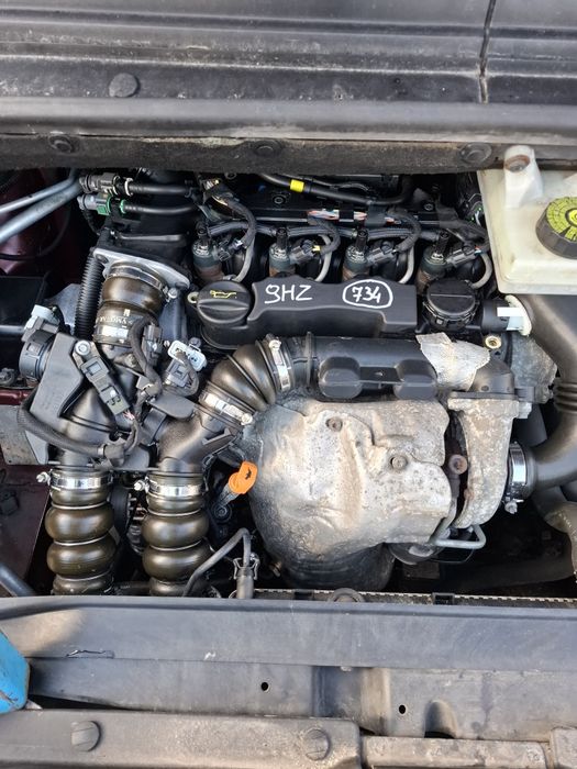 Citroen Peugeot Ford Volvo 1,6 HDI Silnik Kompletny 9HZ