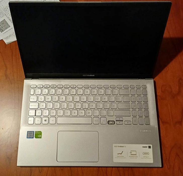 Asus VivoBook 15 X512F