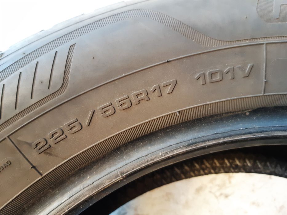 Całoroczne 225/55R17 Good Year 20r. Montaż