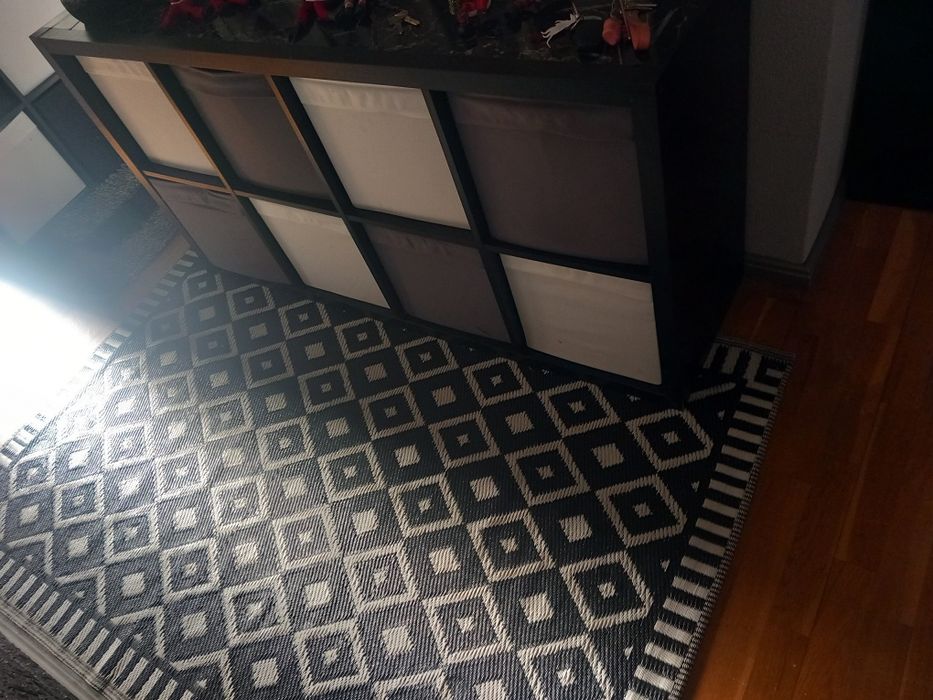 Móveis de cubos, caixas de arrumação a parte.Movel madeira tv